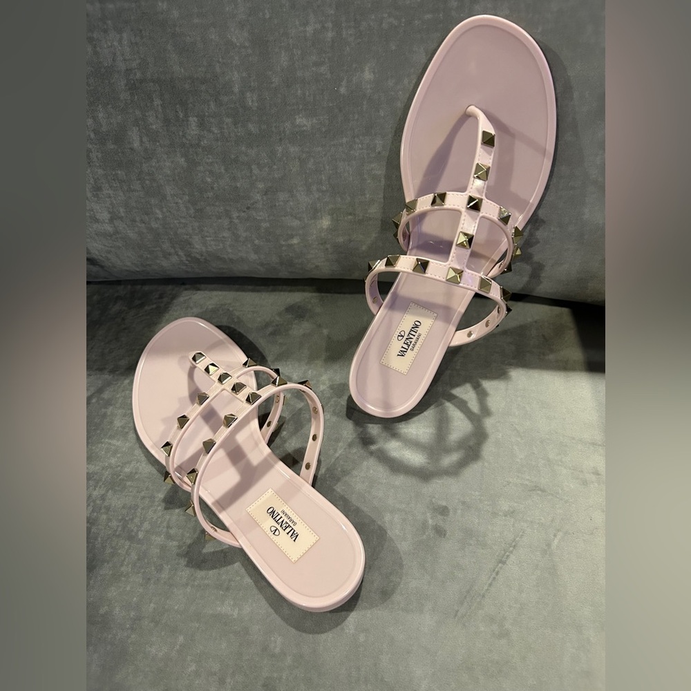 Valentino Garavani Dusty Pink Rockstud Sandals 38/8